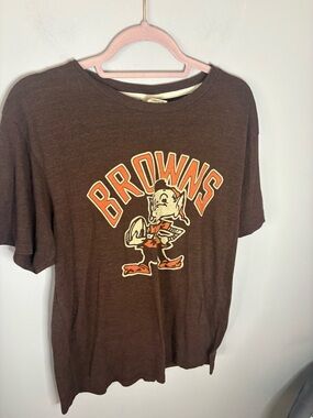 Homage mens Cleveland browns tshirt